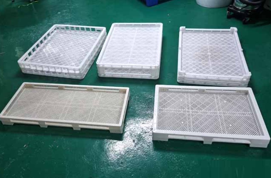 Phân tích quy trình sấy chuối & vai trò của khay nhựa sấy công nghiệp